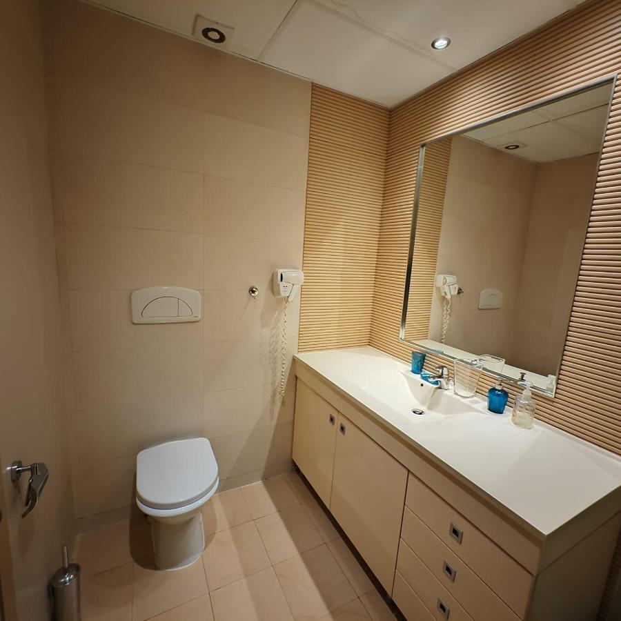 Biaparthotel Бухарест Экстерьер фото