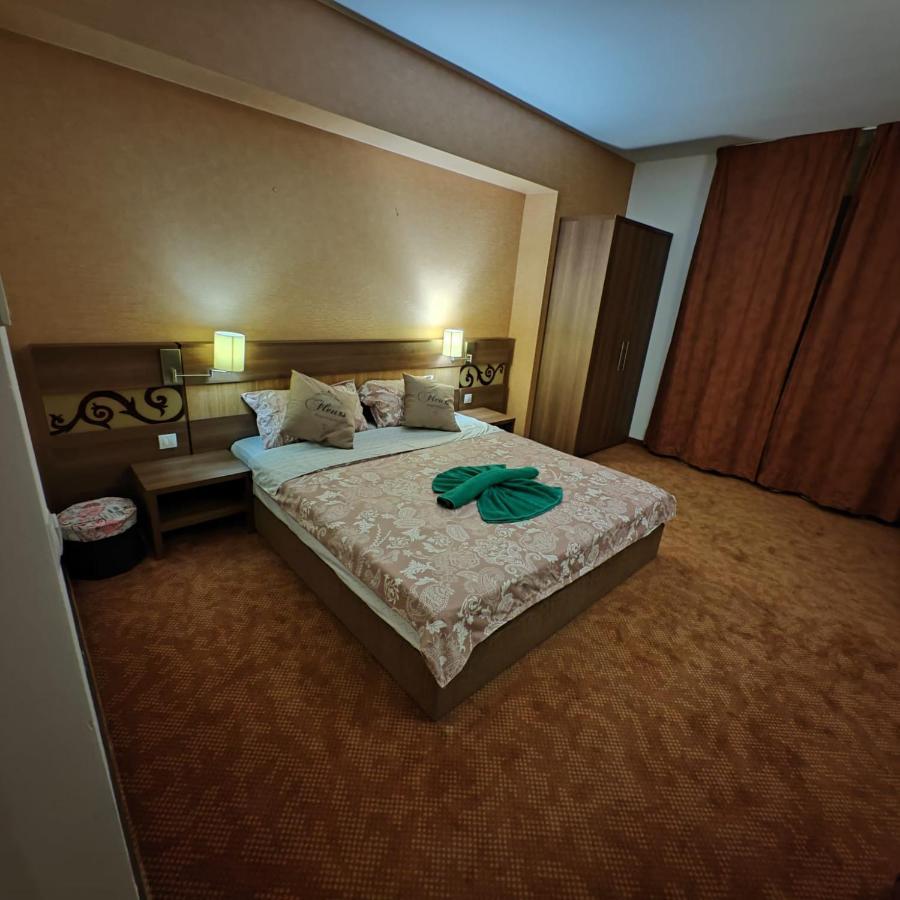 Biaparthotel Бухарест Экстерьер фото